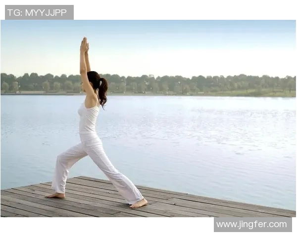 哑铃瑜伽视频教程下载助你轻松塑形提升柔韧性与力量的完美选择